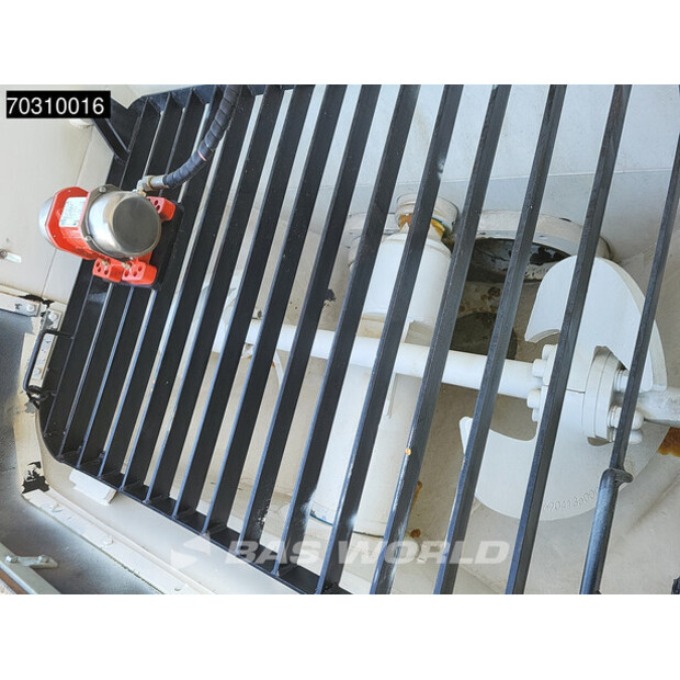 2025 مرسيدس بنز Arocs 3746-45969670