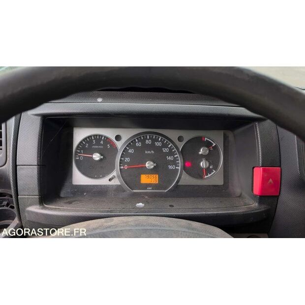 2008 Renault Maxity-45983321