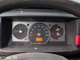 2008-renault-maxity-1431829-45983321