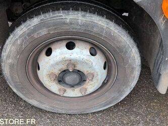 2008-renault-maxity-1431829-45983324