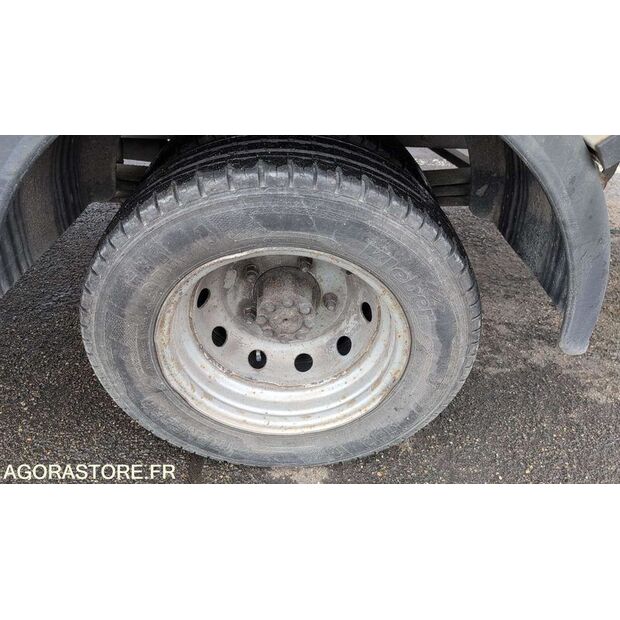 2008 Renault Maxity-45983328