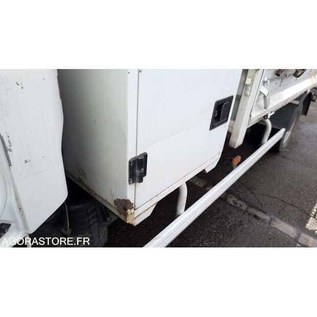 2008 Renault Maxity-45983334