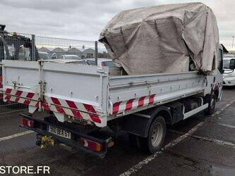 2008-renault-maxity-1431829-45983337