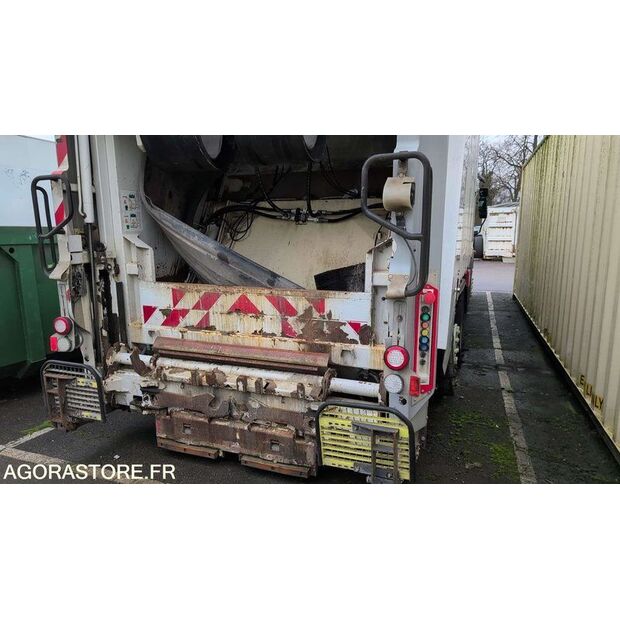 2012 مرسيدس بنز 2633-45983374