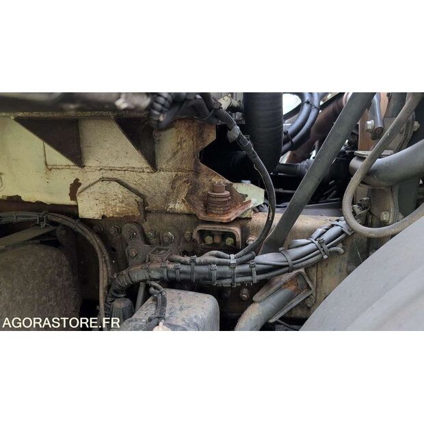 2012 مرسيدس بنز 2633-45983375