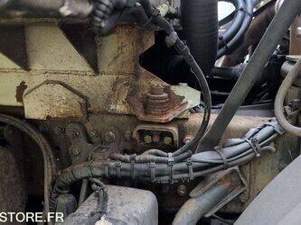 2012-mercedes-benz-2633-1431834-45983375