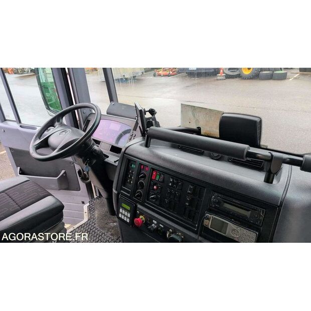 2012 مرسيدس بنز 2633-45983388