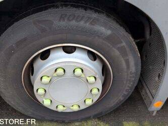 2012-mercedes-benz-2633-1431834-45983391