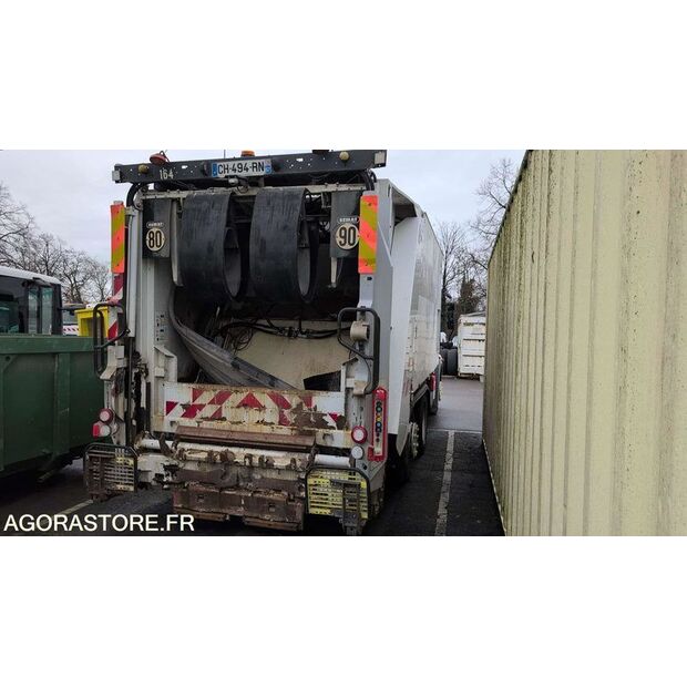 2012 مرسيدس بنز 2633-45983397