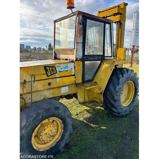 جيه سي بي 926-45983427