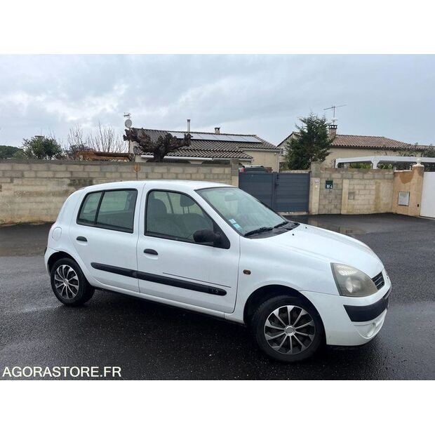 2004 Renault Clio-45983435