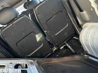 2009-renault-master-1431843-45983447