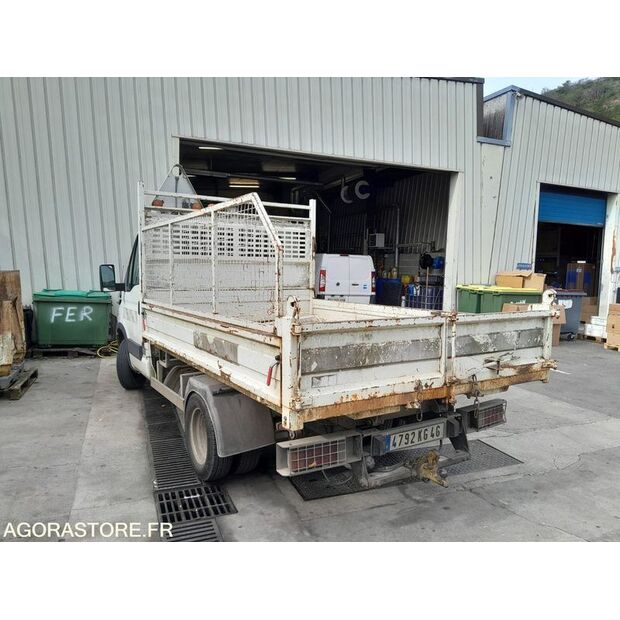 2006 ايفكو 35C10-45983459