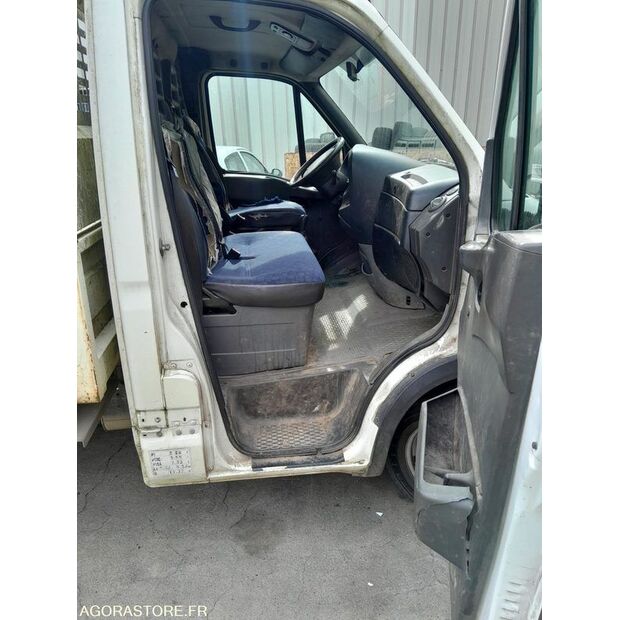 2006 ايفكو 35C10-45983461