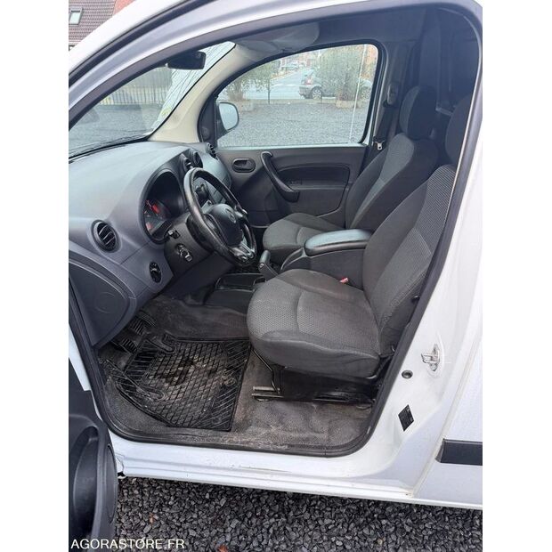 2013 Mercedes-Benz CITAN-45983484