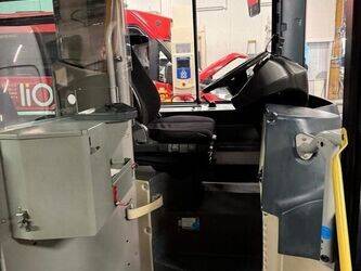 2011-heuliezbus-gx327-1431848-45983491