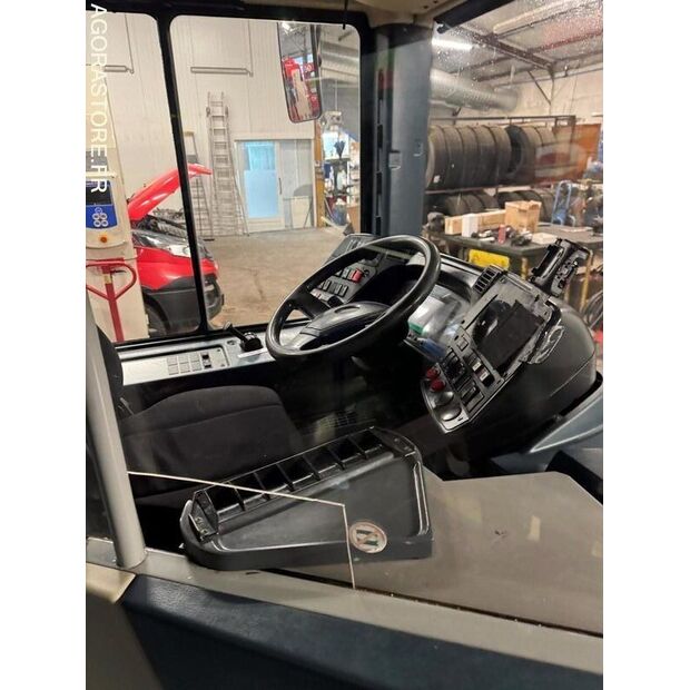 2011 HeuliezBus GX327-45983494