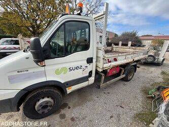 2011-iveco-65c15-1431852-45983539