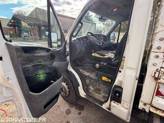 2011-iveco-65c15-1431852-45983541