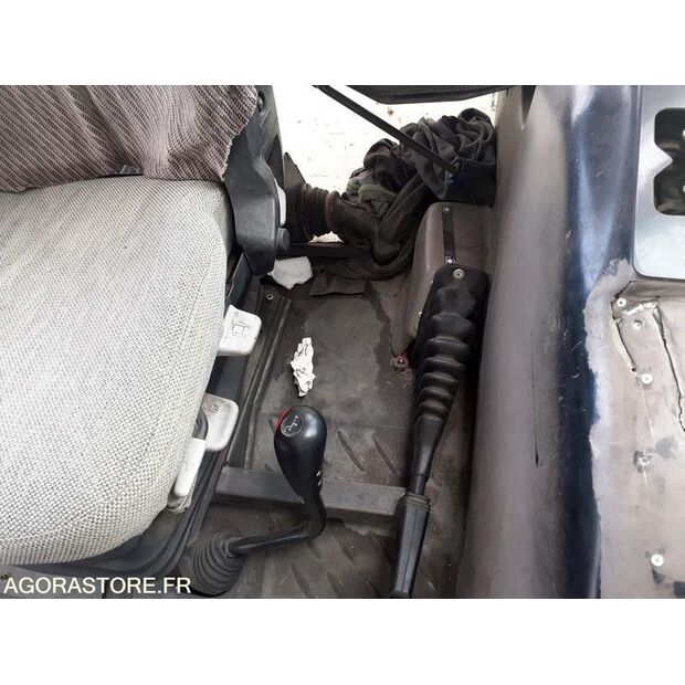 2003 Renault T3592PB-45983556