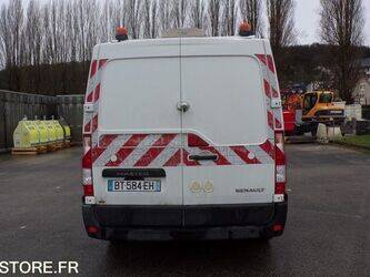 2011-renault-master-1431854-45983585