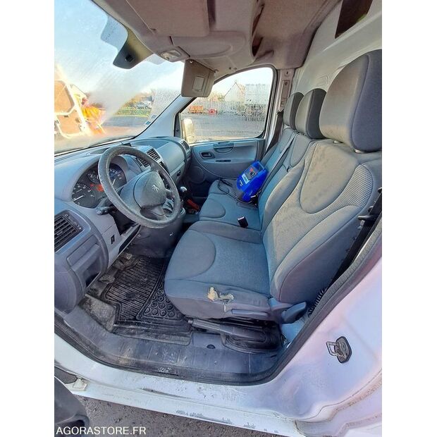 2007 بيجو Expert-45983608