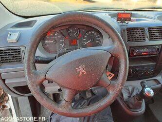 2007-peugeot-expert-1431857-45983611