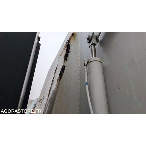 2013 رينو Midlum-45983615