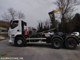 صورة ل شاحنات مع هوك 2013 رينو PREMIUM