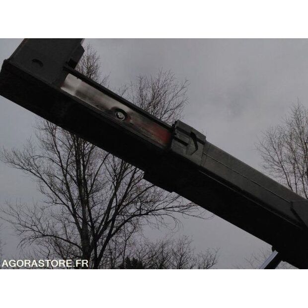 2013 Renault PREMIUM-45983690