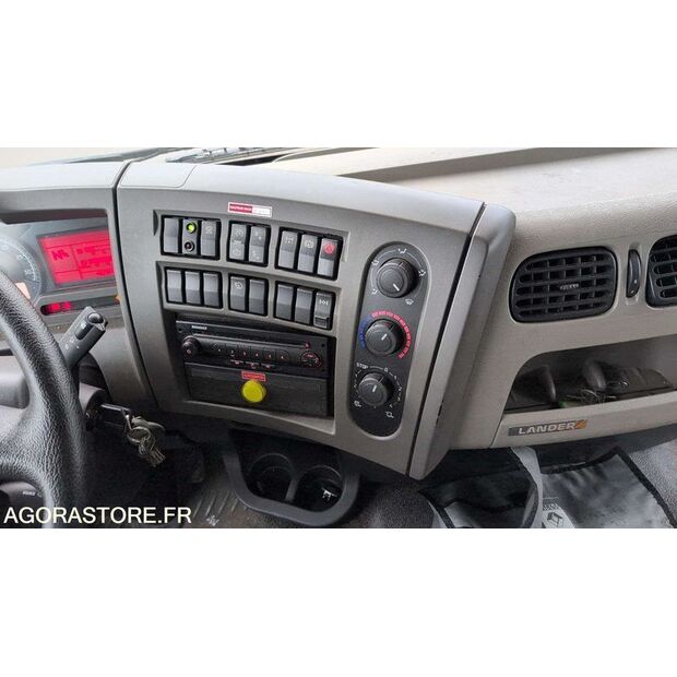 2011 Renault PREMIUM-45983718