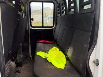 2011-iveco-35c17-45983826