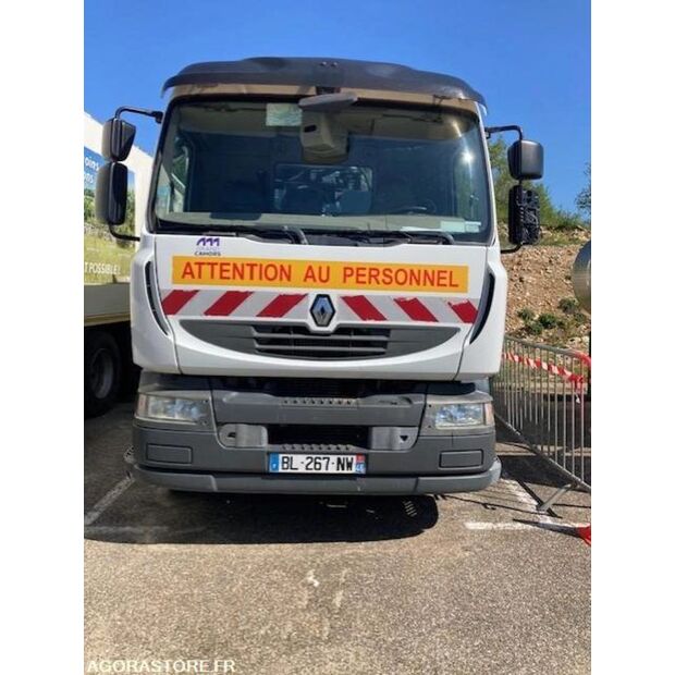 2011 رينو Midlum-45983830