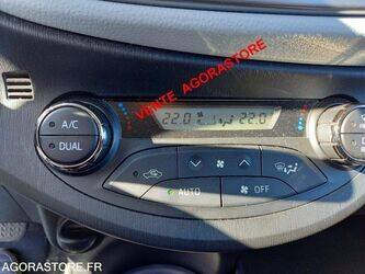 2013-toyota-yaris-1431888-45984014