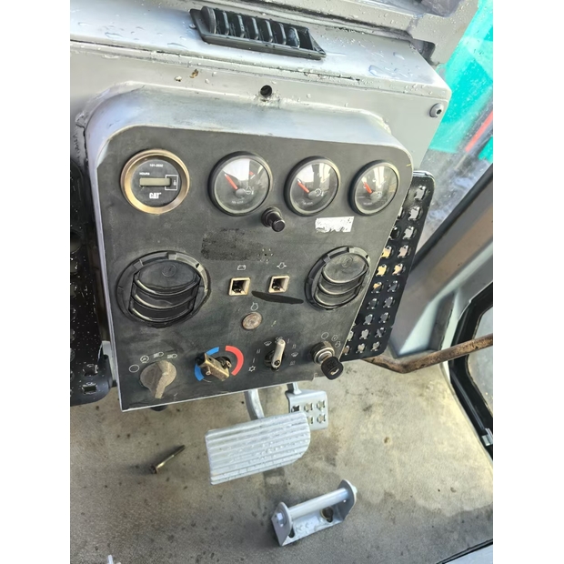 2025 Caterpillar D6G-45984150