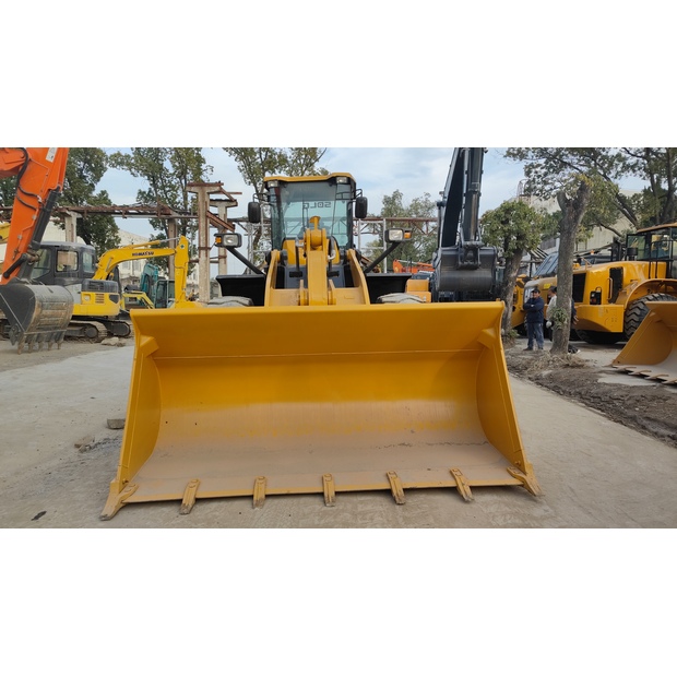 2025 SDLG LG956L-45984190