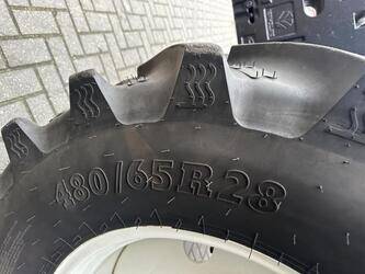 new-holland-t6-150-45984251