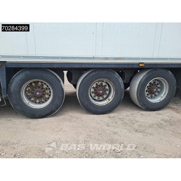 2018 Schmitz Cargobull SCB*S3B-45984505