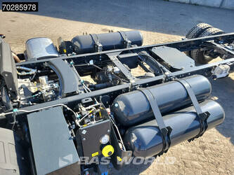 2026-iveco-120-210l-45984533