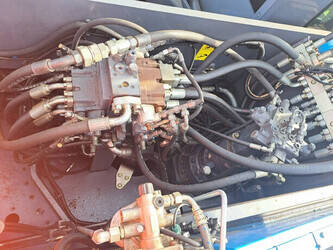 2017-fuchs-mhl350f-1431920-45984605