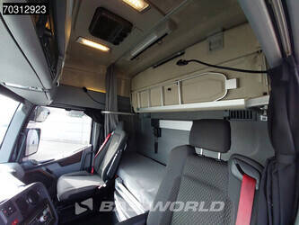 2014-renault-t520-1431935-45985227