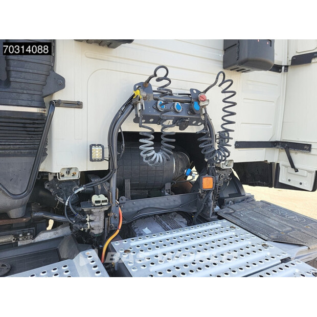 2015 فولفو FH 460-45985313