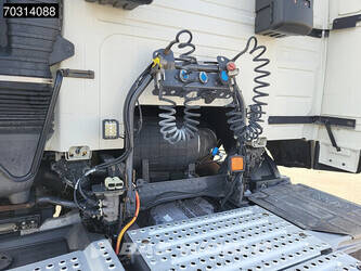 2015-volvo-fh-460-1431938-45985313