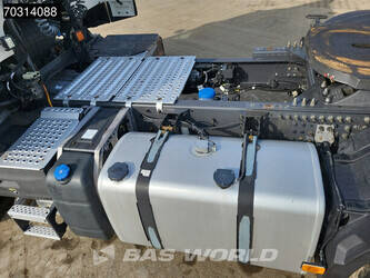 2015-volvo-fh-460-1431938-45985320