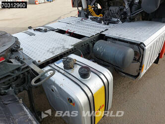 2016-mercedes-benz-actros-1943-1431939-45985357