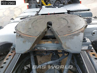 2016-mercedes-benz-actros-1943-1431939-45985358