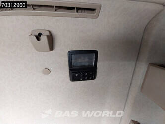 2016-mercedes-benz-actros-1943-1431939-45985367