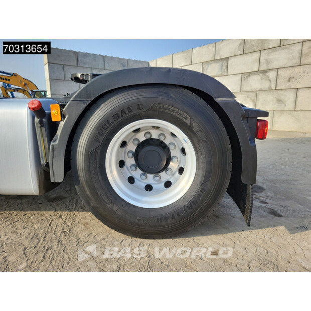 2021 فولفو FH 460-45985397