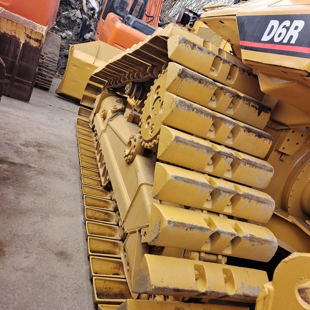 2025 Caterpillar D6R-45985568