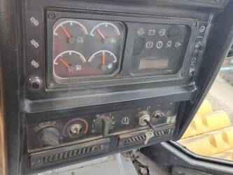 2025-caterpillar-d6r-1431946-45985574